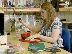 Нидерландская дизайнер создала вязальную машину по типу ветряной мельницы Нидерландская дизайнер создала вязальную машину по типу ветряной мельницы