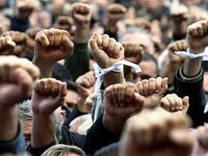 Весняний марш біля Верховної Ради завершився Весняний марш біля Верховної Ради завершився