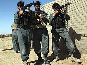 Афганистан: полиция стреляет по демонстрантам