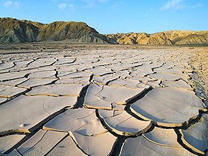 Президент Ірану звинуватив Європу в намаганні викликати засуху в країні Президент Ірану звинуватив Європу в намаганні викликати засуху в країні