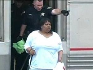 У США жінку заарештували за 16-годинну телефонну розмову У США жінку заарештували за 16-годинну телефонну розмову