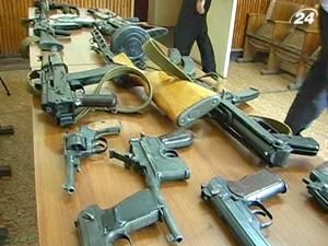 Запорожская милиция нашла в доме набор оружия 