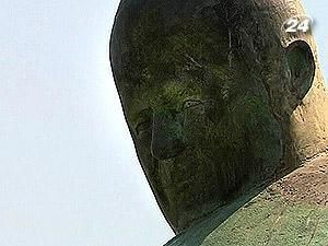 У Римі відкрили пам’ятник Івану Павлу ІІ У Римі відкрили пам’ятник Івану Павлу ІІ