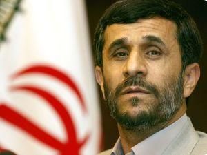 Іран оголосив про арешт 30 американських шпигунів Іран оголосив про арешт 30 американських шпигунів