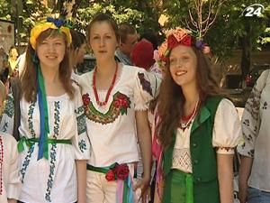 В Киеве состоялся 7-й поход в вышиванках