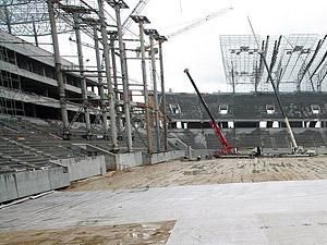 УЕФА требует сократить количество мест на стадионе во Львове УЕФА требует сократить количество мест на стадионе во Львове