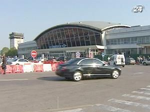 Аэропорту "Борисполь" отменили штраф за злоупотребление монополией Аэропорту "Борисполь" отменили штраф за злоупотребление монополией