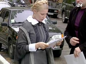 Генпрокуратура затримала Тимошенко для слідчих дій Генпрокуратура затримала Тимошенко для слідчих дій