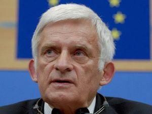 Европарламент обеспокоен судьбой Тимошенко Европарламент обеспокоен судьбой Тимошенко