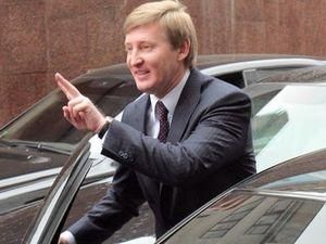 Ахметов за рік заробив 34 мільйони Ахметов за рік заробив 34 мільйони