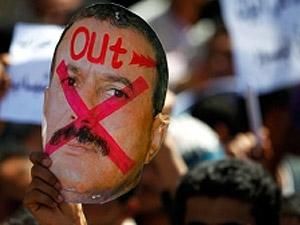 Понад 40 людей стали жертвами заворушень в Ємені Понад 40 людей стали жертвами заворушень в Ємені