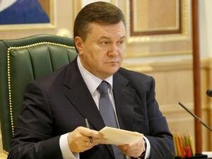Януковичу представили результаты расследования событий 9 мая во Львове