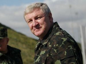 Єжель обіцяє до 2016 року нові Збройні Сили Єжель обіцяє до 2016 року нові Збройні Сили