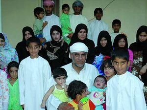 ОАЭ: Отец-рекордсмен поставил себе задачу - 100 детей ОАЭ: Отец-рекордсмен поставил себе задачу - 100 детей