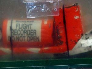 Получили данные самописцев из лайнера, упавшего в Атлантику Получили данные самописцев из лайнера, упавшего в Атлантику