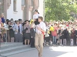 В этом году в Украине рекордно малое количество выпускников