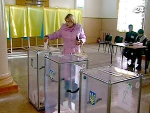 До парламенту прохідний бар'єр становить 5% До парламенту прохідний бар'єр становить 5%