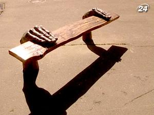 Двумя десятками арт-объектов украсили центр столицы