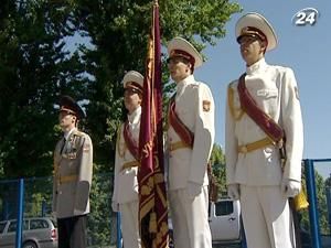 Военный лицей им. И. Богуна празднует очередной выпускной Военный лицей им. И. Богуна празднует очередной выпускной