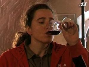 В італійській провінції Тоскана виготовляють "жіноче" вино В італійській провінції Тоскана виготовляють "жіноче" вино