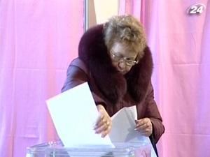 У політикумі знову заговорили про відтермінування виборів-2012 У політикумі знову заговорили про відтермінування виборів-2012