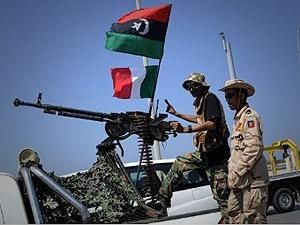 Ливийские повстанцы получают оружие из Катара