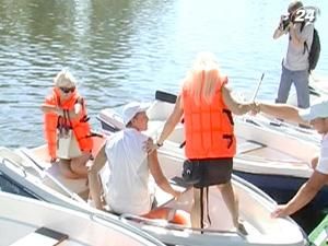 В Харькове открыли лодочную станцию В Харькове открыли лодочную станцию