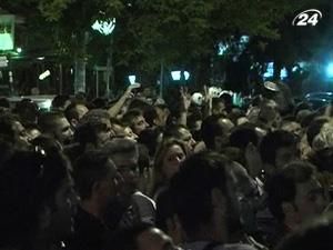 В Афинах прошли демонстрации против политики правительства В Афинах прошли демонстрации против политики правительства