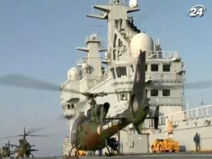 Коаліція починає застосовувати проти військ Каддафі гелікоптери