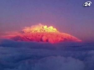 В Чилі прокинувся один з найбільших в країні вулканів