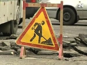 Колесніков: Міські дороги лататимуть перед самим Євро-2012 Колесніков: Міські дороги лататимуть перед самим Євро-2012