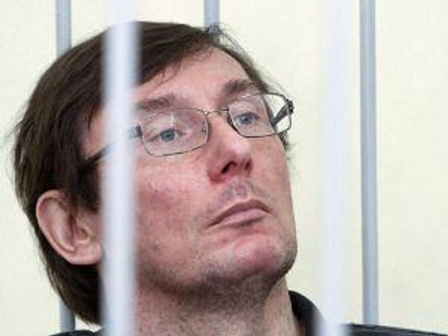 Луценко рассказал, что условия пребывания улучшились