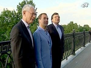 У Нижньому Новгороді стартує робоча частина саміту “Росія-ЄС” У Нижньому Новгороді стартує робоча частина саміту “Росія-ЄС”