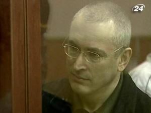 Ходорковского и Лебедева отправили из СИЗО в колонию Ходорковского и Лебедева отправили из СИЗО в колонию