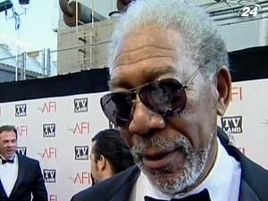 Моргану Фрімену вручили премію "Lifetime achievement award" Моргану Фрімену вручили премію "Lifetime achievement award"