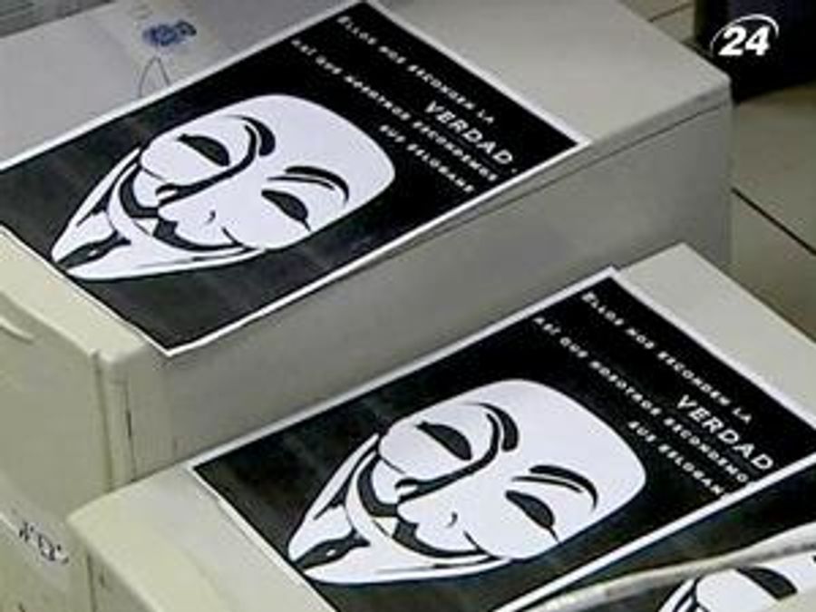 Трех хакеров из группы Anonymous арестовали в Испании Трех хакеров из группы Anonymous арестовали в Испании