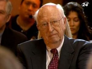 За обід з мільярдером Баффеттом невідомий сплатив $2.6 млрд. За обід з мільярдером Баффеттом невідомий сплатив $2.6 млрд.