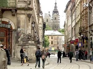 Во Львове забронировали 11 тысяч мест в гостиницах на Евро-2012 Во Львове забронировали 11 тысяч мест в гостиницах на Евро-2012