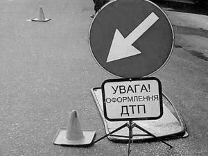 В Винницкой области пьяный 18-летний водитель сбил женщину с младенцем В Винницкой области пьяный 18-летний водитель сбил женщину с младенцем