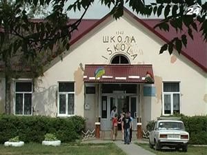 Закарпатье: в регионе десятки национальностей мирно уживаются бок о бок Закарпатье: в регионе десятки национальностей мирно уживаются бок о бок