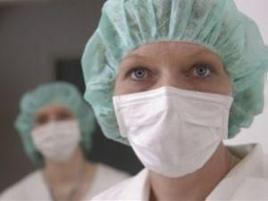 У Маріуполі з лікарні виписали 10 осіб, які хворіли на холеру У Маріуполі з лікарні виписали 10 осіб, які хворіли на холеру