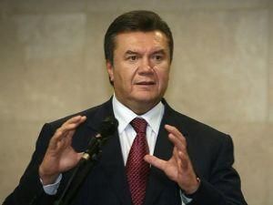 Янукович требует принять пенсионную реформу