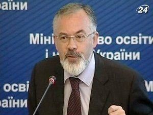 Freedom House советует уволить Табачника Freedom House советует уволить Табачника