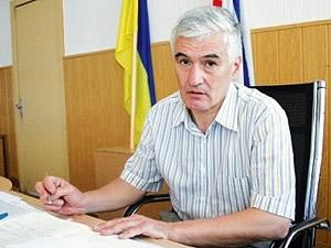 Экс-мэра Алушты признали виновным и освободили в зале суда Экс-мэра Алушты признали виновным и освободили в зале суда