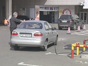 Українські автомобілісти переходять з бензину на газ
