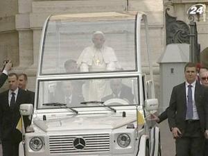 Mercedes-Benz створить для Бенедикта XVI гібридний папамобіль