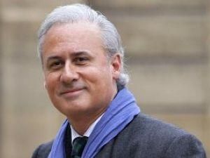 Бывшего госсекретаря Франции Жоржа Трона взяли под стражу Бывшего госсекретаря Франции Жоржа Трона взяли под стражу