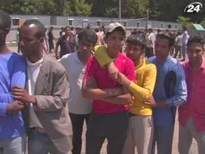 Беженцев в Украине считают нелегалами и дают 17 грн. помощи Беженцев в Украине считают нелегалами и дают 17 грн. помощи