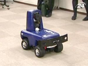 Робот-охранник остановит любого грабителя Робот-охранник остановит любого грабителя