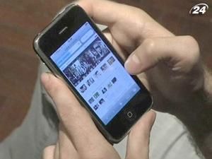 На кінофестивалі в Шанхаї показували фільми на мобільних телефонах На кінофестивалі в Шанхаї показували фільми на мобільних телефонах